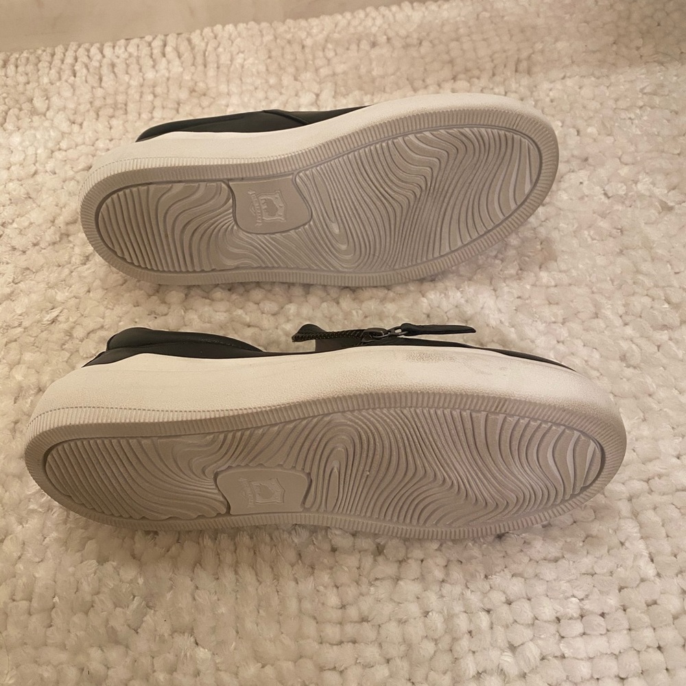 Trask Shoes - Picture 3 of 4